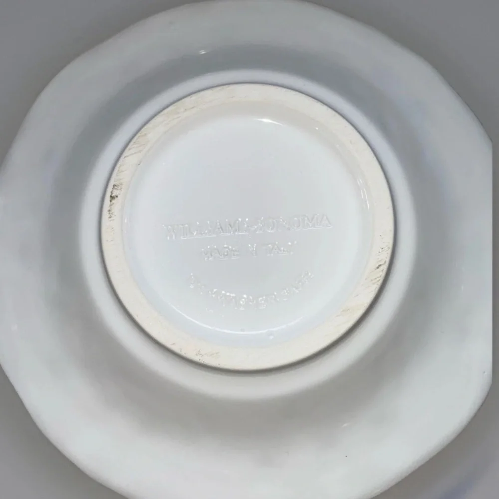 Williams‎ Sonoma One (1) White Blue Olive Pasta Bowl